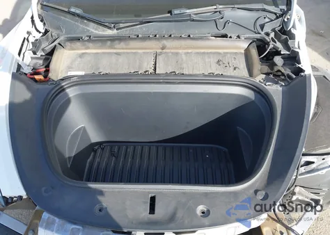 2022 Tesla Model Y Long Range Dual Motor All-Wheel Drive from USA, damaged, VIN 7SAYGDEE5NF506185